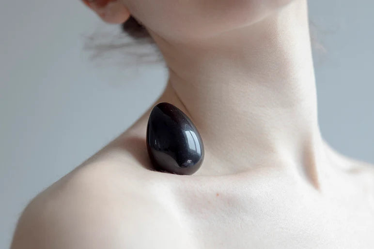 Chakrubs Xaga Yoni Egg Obsidian (drilled)