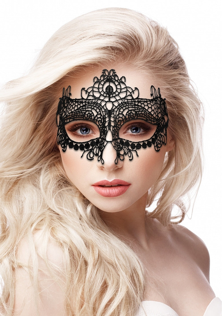 Ouch! Queen Lace Eye Mask Black